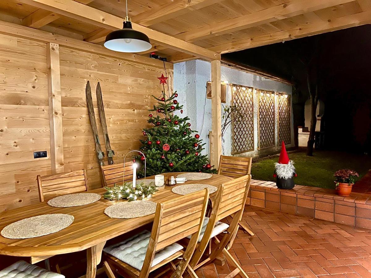 Victoria Gasthaus Rasnov - Charming Vacation House In Rasnov Exterior foto